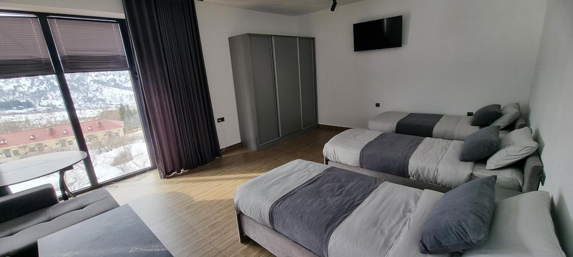 Panorama Lux Guest House Chimgan Exterior photo